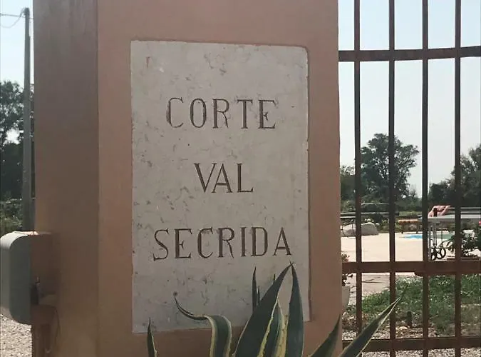 Valle Segreta 度假居 *