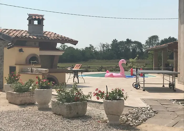 度假居 Valle Segreta 明乔河畔的瓦雷奇奥