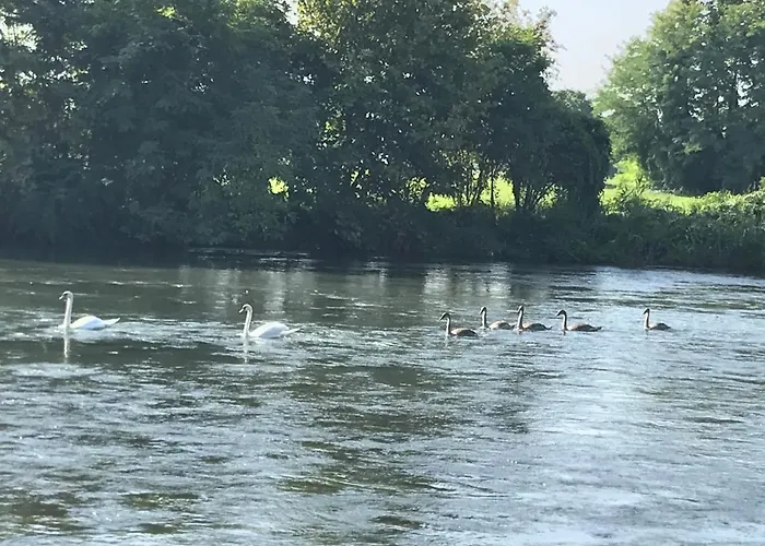 Valle Segreta 明乔河畔的瓦雷奇奥